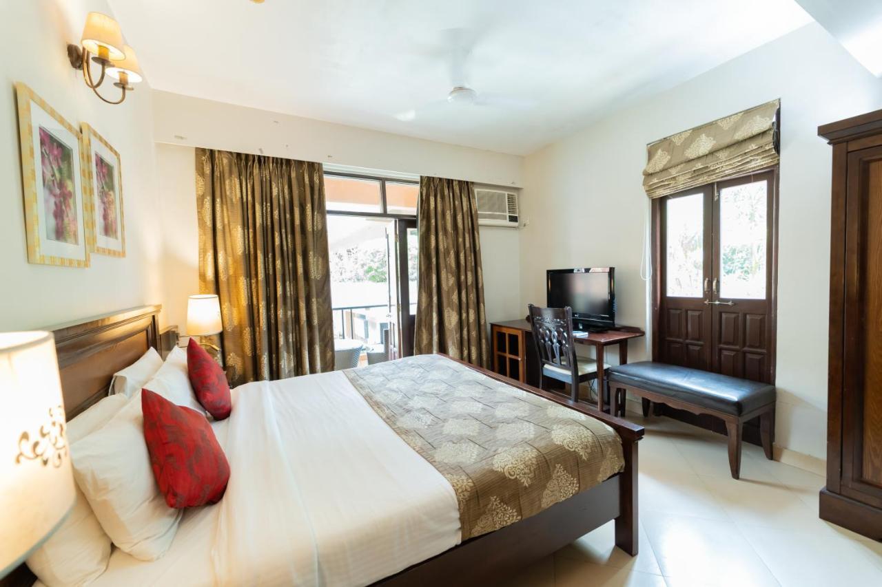 Neelams The Grand Hotel Calangute Esterno foto