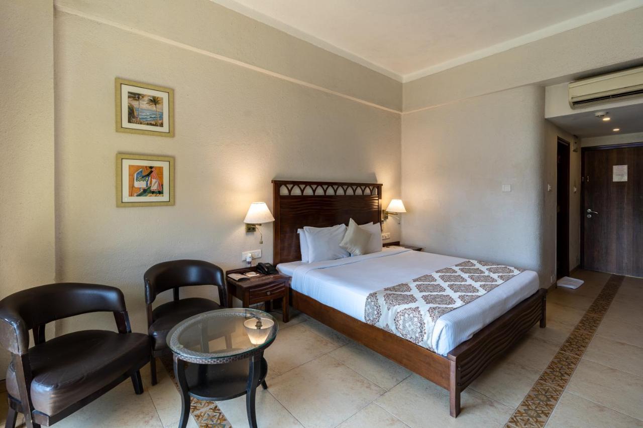 Neelams The Grand Hotel Calangute Esterno foto