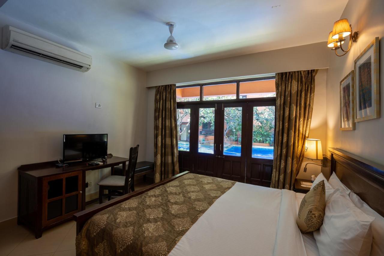 Neelams The Grand Hotel Calangute Esterno foto