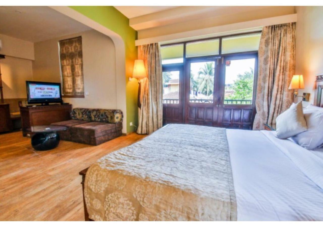 Neelams The Grand Hotel Calangute Esterno foto