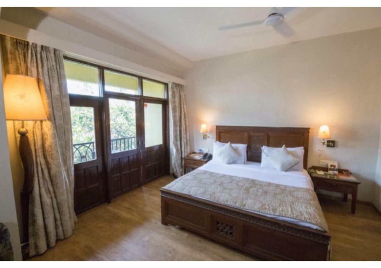Neelams The Grand Hotel Calangute Esterno foto