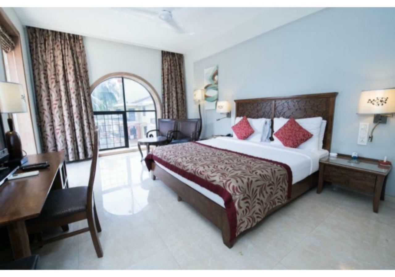 Neelams The Grand Hotel Calangute Esterno foto